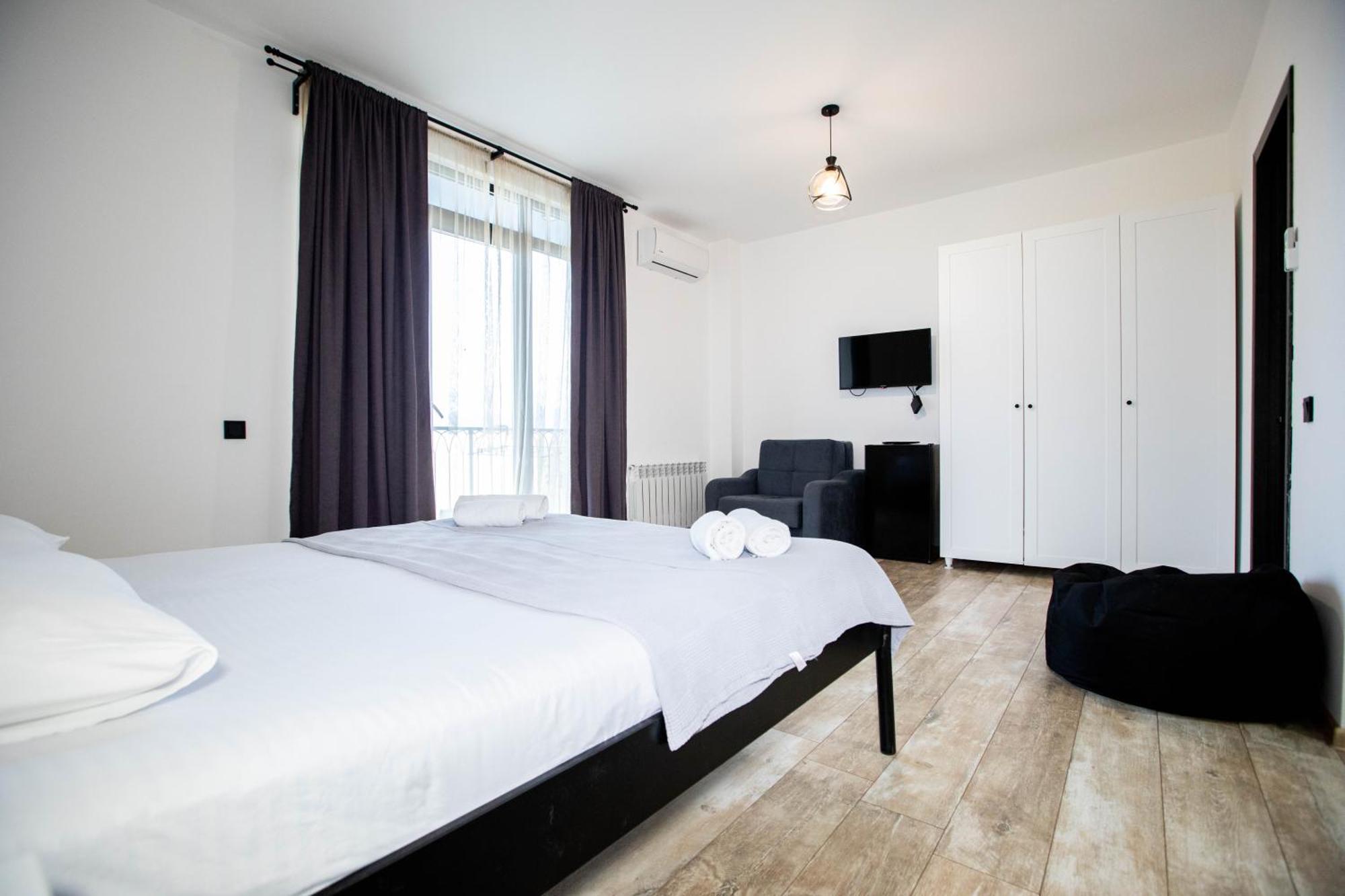 Level Up Hotel & Restaurant Kobuleti ภายนอก รูปภาพ