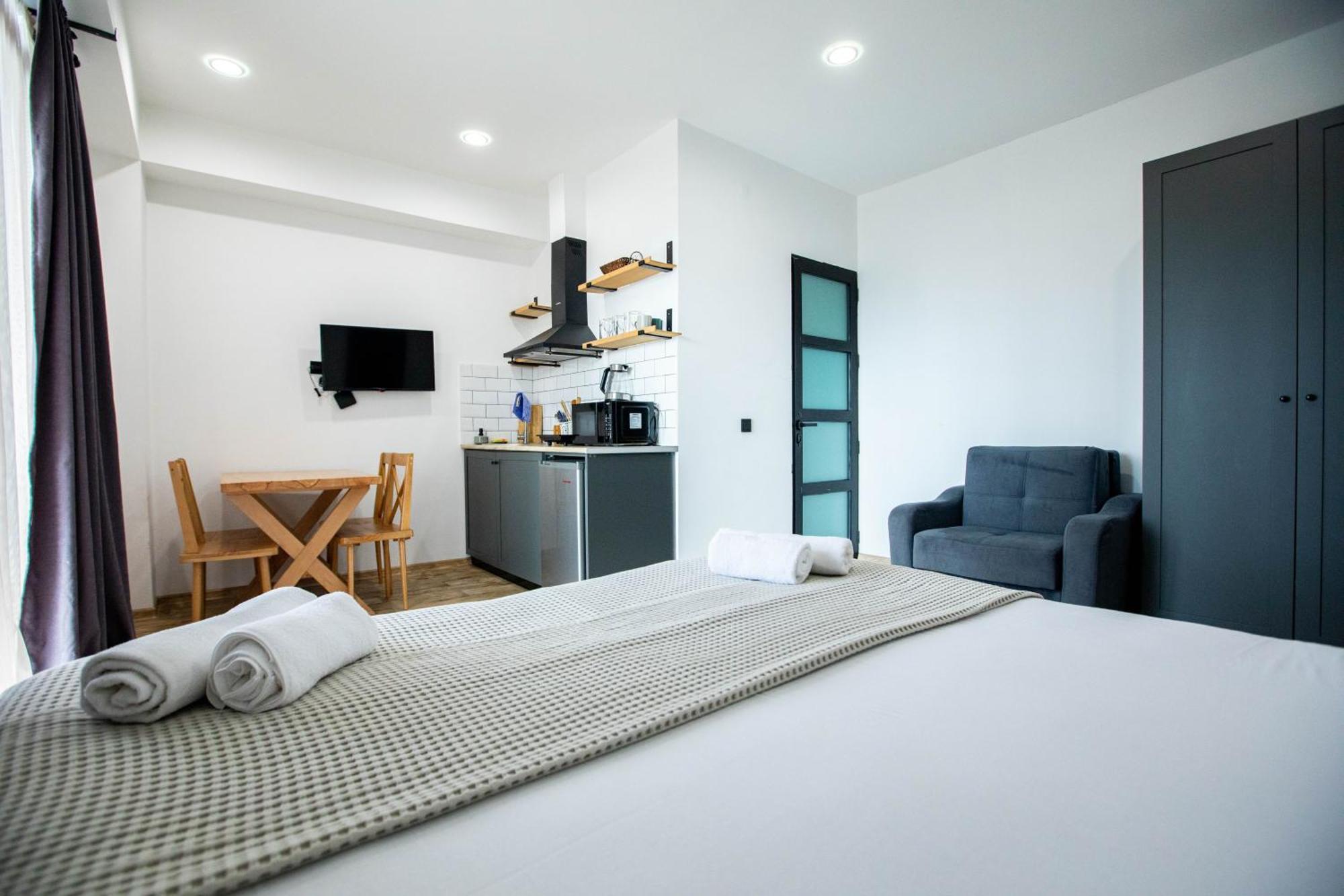 Level Up Hotel & Restaurant Kobuleti ภายนอก รูปภาพ