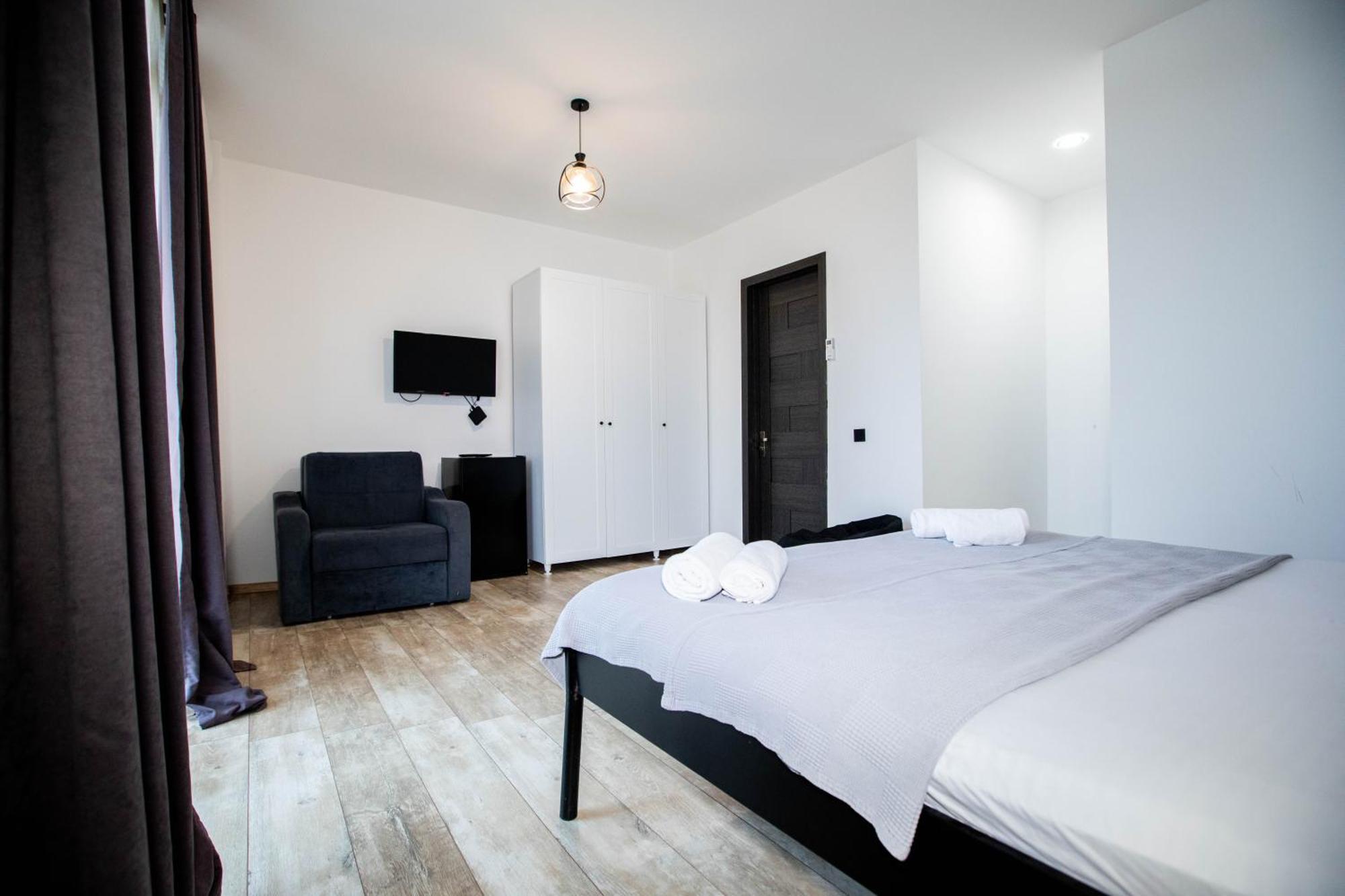Level Up Hotel & Restaurant Kobuleti ภายนอก รูปภาพ