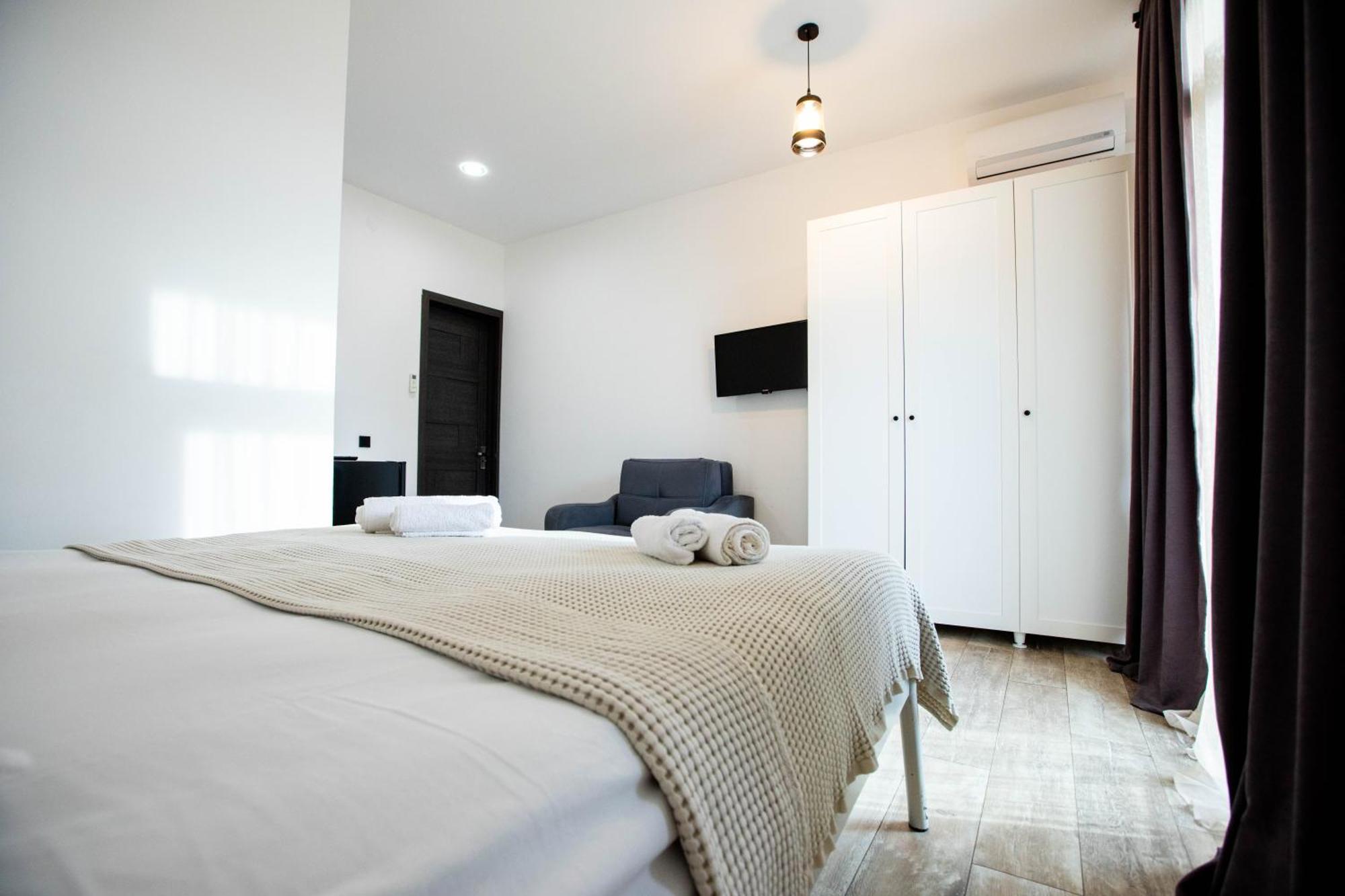 Level Up Hotel & Restaurant Kobuleti ภายนอก รูปภาพ